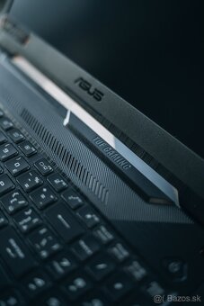 Predám ASUS fx506hf, i5, 512GB SSD, ZARUKA, TOP stav - 5