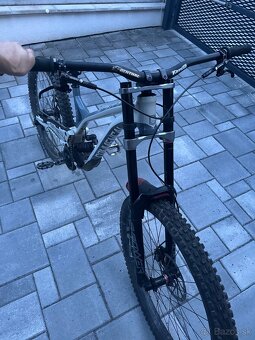 Commencal DH Supreme 2020 - 5