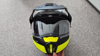 Predám prilbu Schuberth E1 veľkosť M - 5