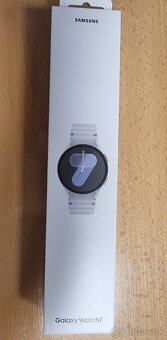 Samsung Galaxy Watch 7 44mm + príslušenstvo - 5