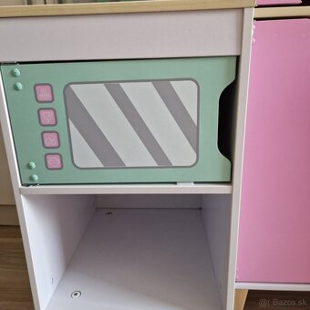 KidKraft Detská drevená kuchynka LIL' FRIENDS - 5