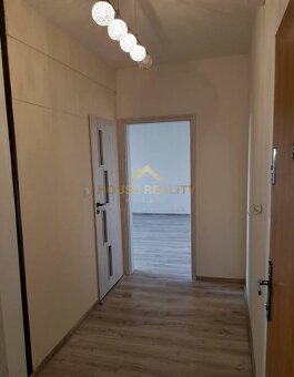 Predaj 2 izbový byt, Podzáhradná, Bratislava II. Podunajské - 5