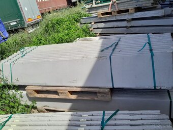Predám betónové plotové platne a stĺpy - 5