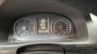 VOLKSWAGEN TOURAN 1.6 TDI 77KW Modra Metalíza - 5