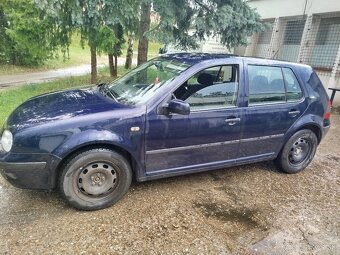 VW GOLF - 5
