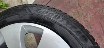 5x112,r16,ŠKODA,7Jx16,et45-205/55-GoodYear - 5