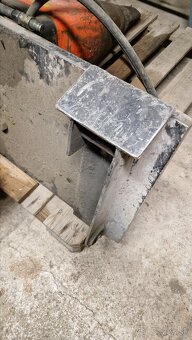 Buracie Kladivo Na Smykovy Nakladac .. - 5