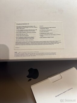 Apple Macbook Air 2020 - intel i3 / 8GB / 256GB - 5