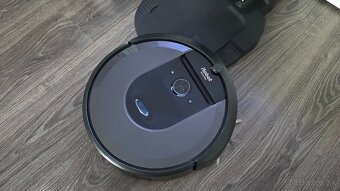 Predám robotický vysávač iRobot Roomba i7+ (i7558) - 5