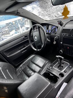 Volkswagen Tuareg - 5