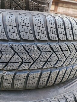 225/60 R18 zimne - 5