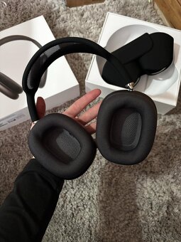 Apple AirPods Max Čierne - 5