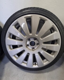 Audi r19 - 5