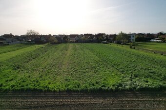 Na predaj ponúkame krásny, rodinný dom v Drahovciach - 5