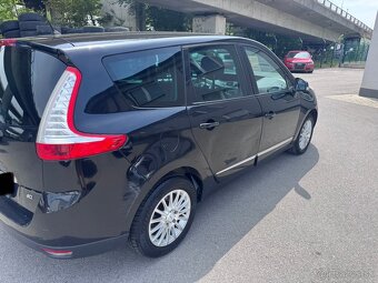 RENAULT MEGANE SCENIC 1.5 dCI 2012 - 5