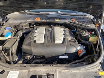 Predám Touareg 3.0 TDi 165kw - 5
