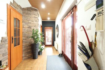 Na predaj 5-izbový rodinný dom v meste Šahy - 5