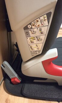 Predam detsku autosedacku Britax Römer KIDFIX II XP - 5