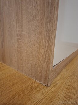 Skriňa policová - 5