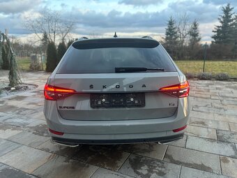 Škoda Superb Sportline - 5
