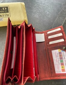 Dámska kožená peňaženka, Wild so vzorom v červenom. - 5