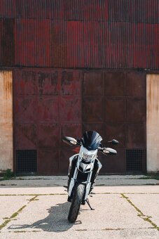 Ducati Hyperstrada 821 - 5