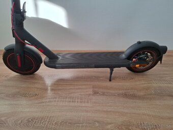 Elektrická kolobežka Xiaomi Mi Scooter 4 Pro - 5