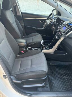Hiundai i30 AC KOMBI - 5