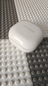 Samsung Galaxy Buds 2 - 5