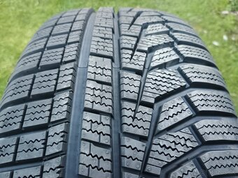 Zimné pneu Hankook, 215/55 R17 - 5