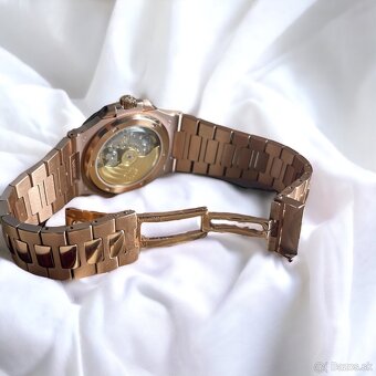 Patek Philippe Nautilus Rose Gold - 5
