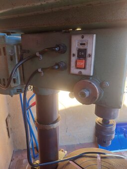 Stojanova vŕtačka 4 - 5