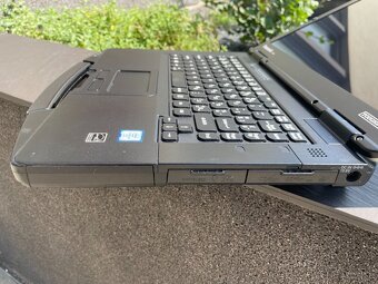 vojenský Panasonic CF-54 - 6.gen CPU / COM port / 4G LTE - 5