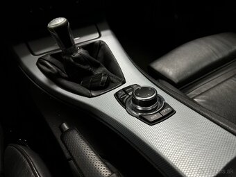 Rozpredám BMW 330d M-Sport E90 na diely - 5
