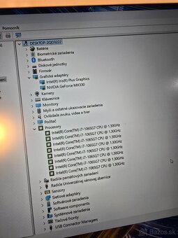 Dell Inspron 15 5501 - 5