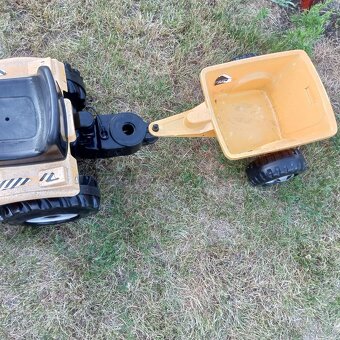Šľapací traktor s radlicou a vlečkou - 5