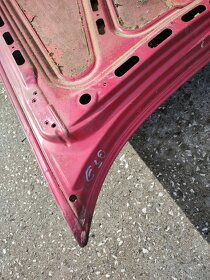 BMW E30 kapota a zadny narazník - 5