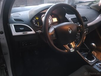 Renault Megane Grandtour III 1.5dci - 5