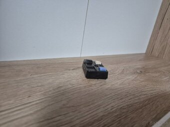 Predám domino tlačitko babetta - 5