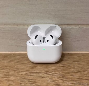 Airpods 4 - 5