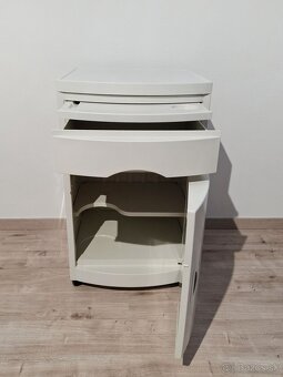 Nemocnicny stolik - 5