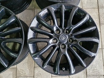 Black 5x112 R17 - 5