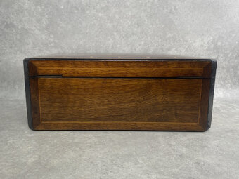 Drevená kazeta na šperky zdobená intarziou - 5