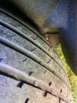 VW Sharan 2,0 tdi - 5