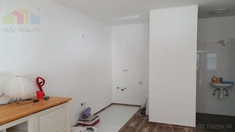 Obchodné priestory 18 m² vo výbornej lokalite – ZADAR, CHOR - 5