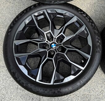 ORIG.BMW X7 G07 LCi R22 275/40/22.315/35/22 NOVY MODEL - 5