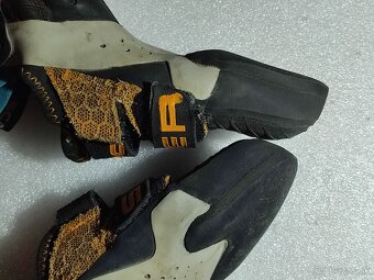 Lezecky Scarpa 38 - 5