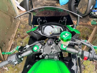 Kawasaki Z1000SX - 5