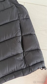 Čierna vesta Zara - 5