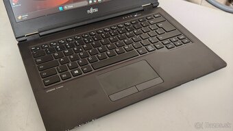 Predám notebook Fujitsu u747 - 5